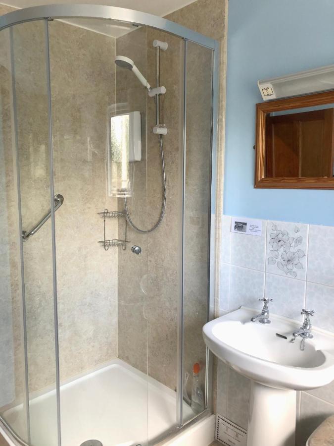 Brookleys Guest House Bidford Bagian luar foto