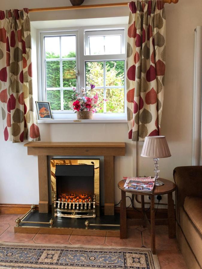 Brookleys Guest House Bidford Bagian luar foto