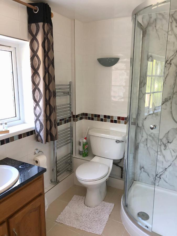 Brookleys Guest House Bidford Bagian luar foto