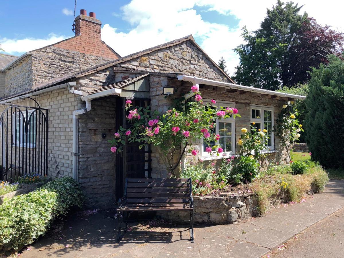 Brookleys Guest House Bidford Bagian luar foto